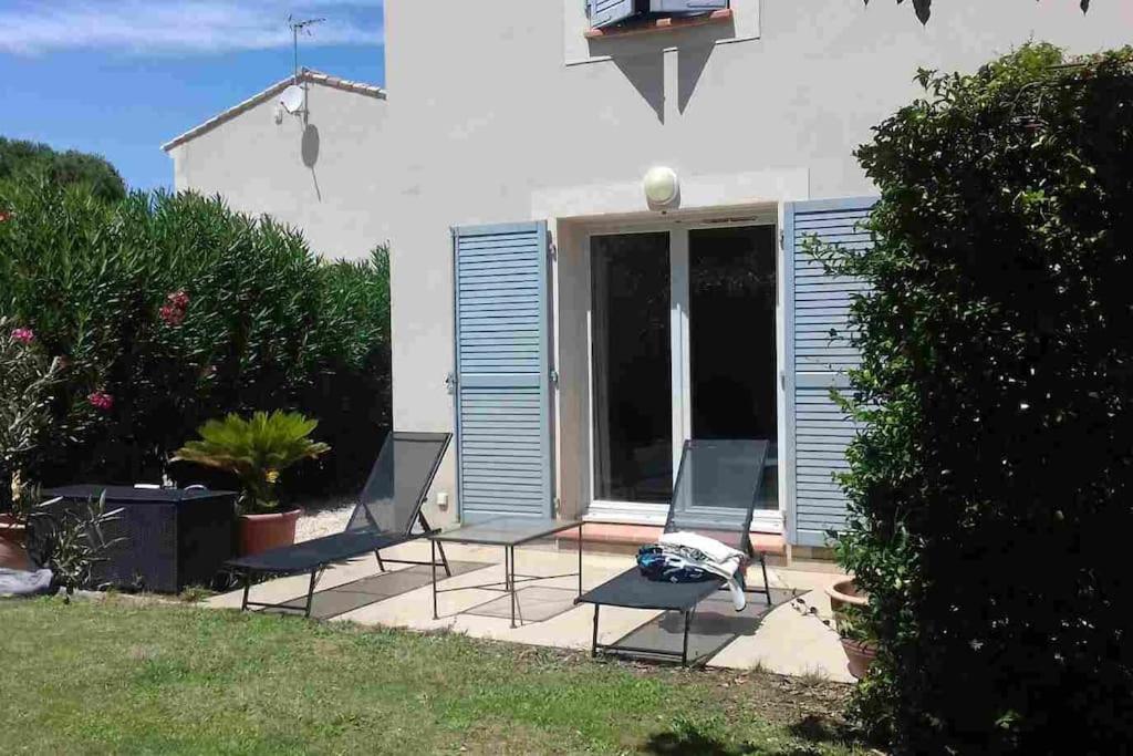 Bastide Au Pieds Des Alpilles St Remy De Provence Piscine Partagee Dans Residence Saint-Remy-de-Provence Exterior photo