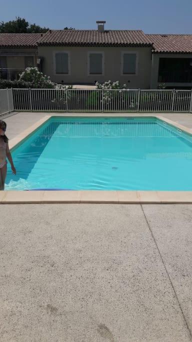 Bastide Au Pieds Des Alpilles St Remy De Provence Piscine Partagee Dans Residence Saint-Remy-de-Provence Exterior photo